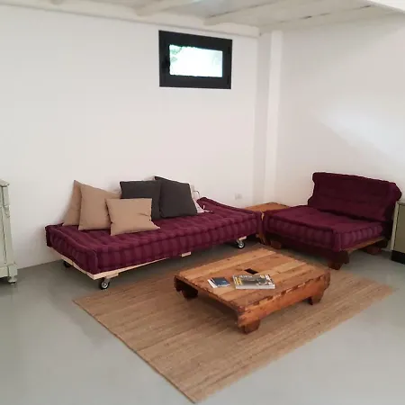 Central Studio Loft, 80 Sq Mt, 6 Mt Ceiling Apartament *