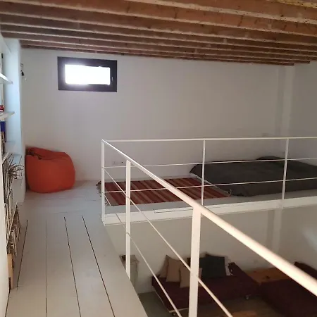 Central Studio Loft, 80 Sq Mt, 6 Mt Ceiling Apartament Mediolan