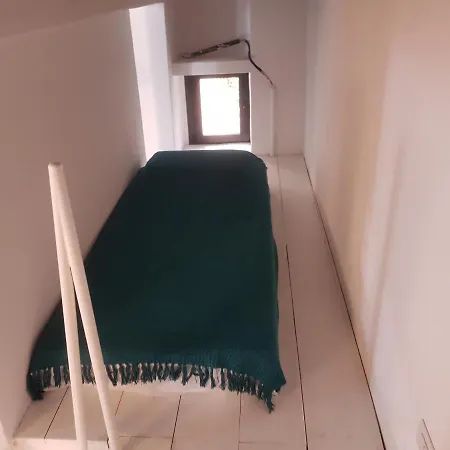 Central Studio Loft, 80 Sq Mt, 6 Mt Ceiling Apartament